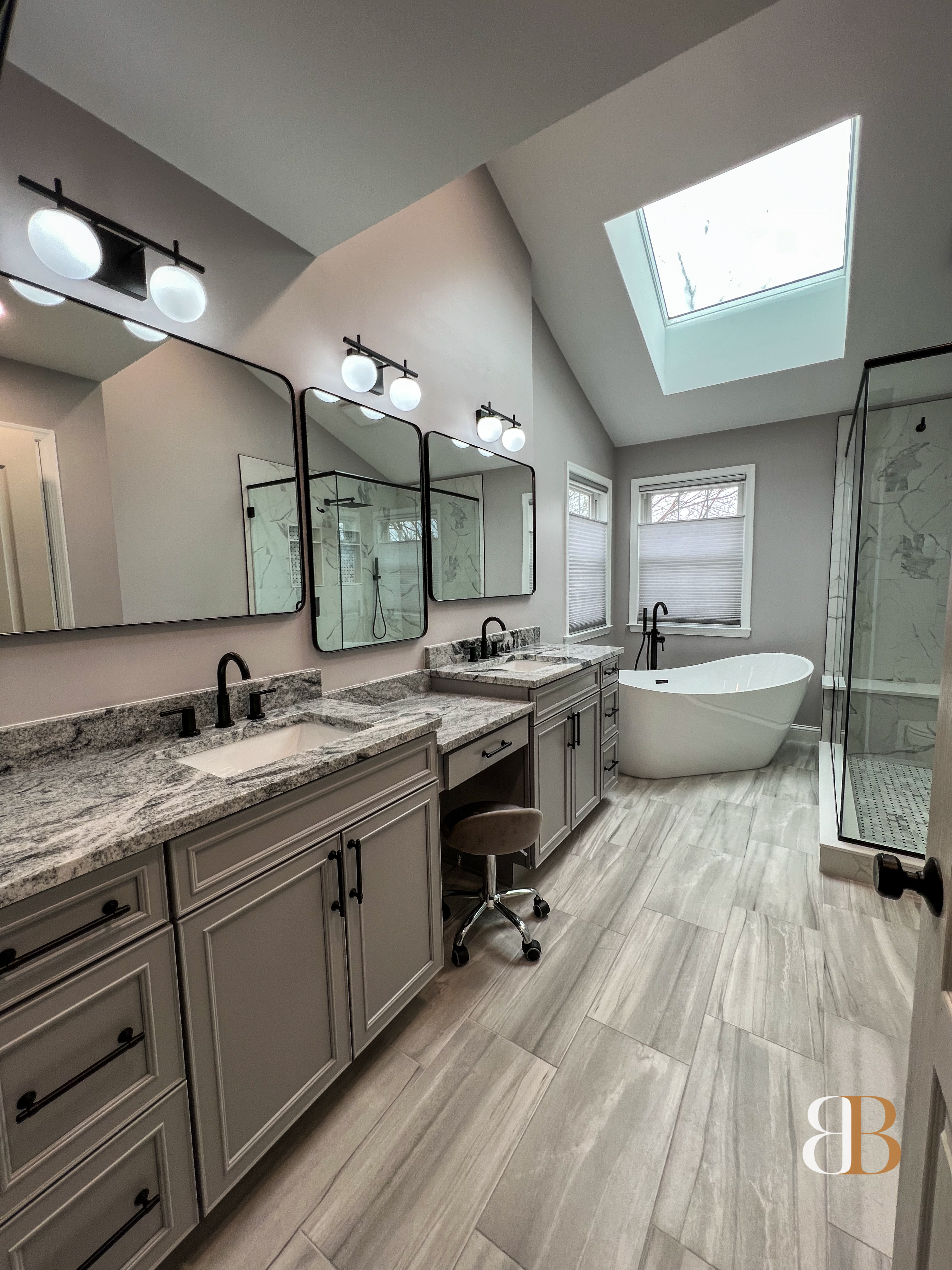 Classic bathroom remodel in Bryn Mawr by B&B Associates Creations — photo 3
